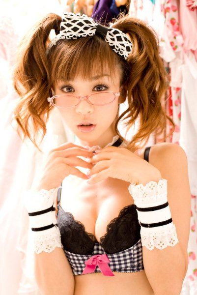 aki-hoshino-08
