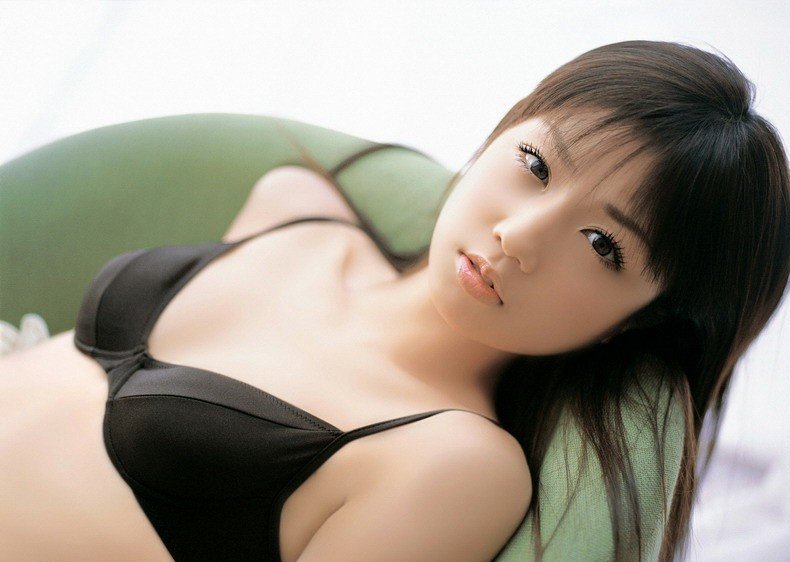 Yuko_Ogura-07