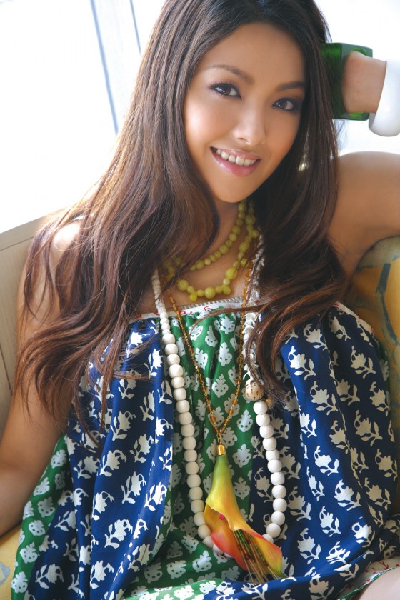 yuna-ito-560x840