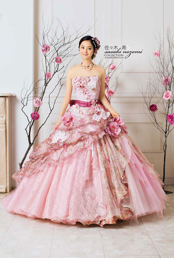 nozomi-sasaki-wedding-dress-12
