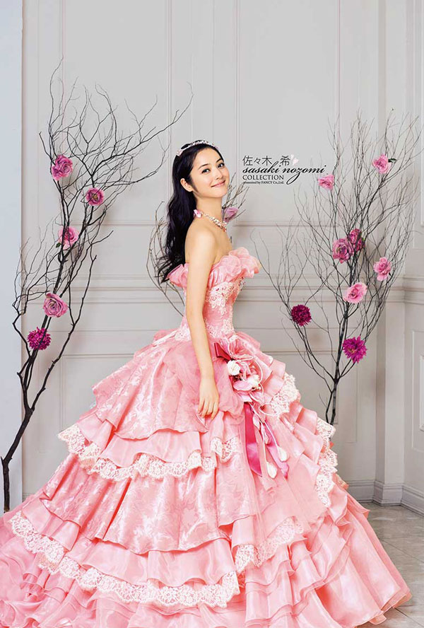 nozomi-sasaki-wedding-dress-15
