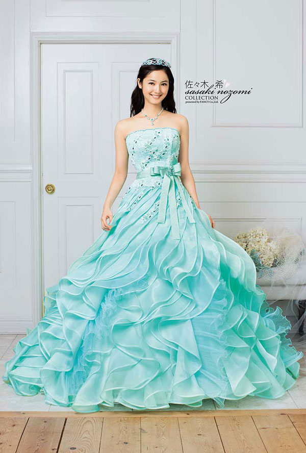 nozomi-sasaki-wedding-dress-4