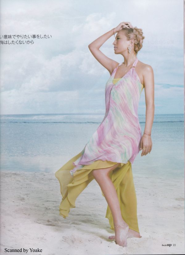 600full-ayumi-hamasaki (11)