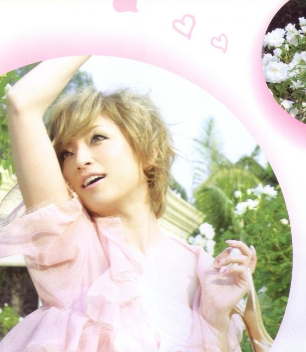 600full-ayumi-hamasaki (7)