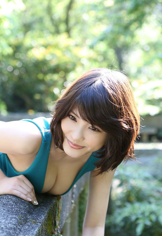 Asuka_Kishi_251014_005