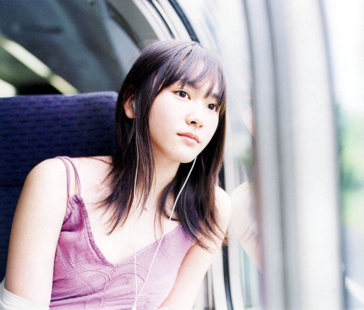 Aragaki_Yui_Relax_2005_July_01