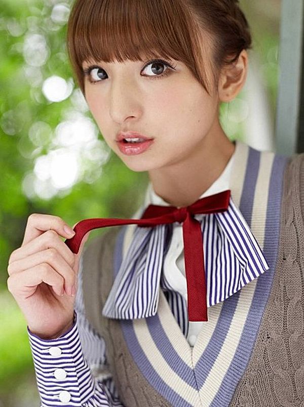 Mariko-Shinoda-weird-cute-dress011