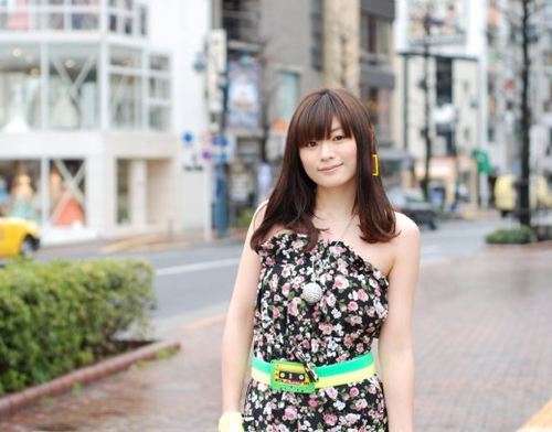 Aira+Mitsuki++for+Glico+Vision