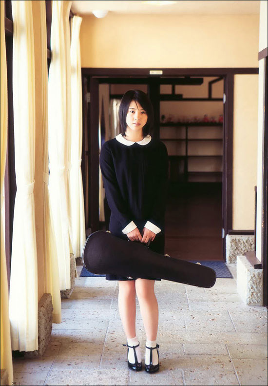 nanami-sakuraba-utb-magazine-2
