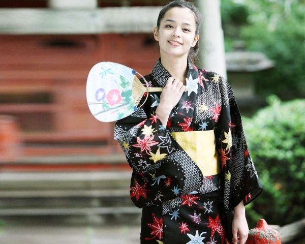rosa-kato-967154l