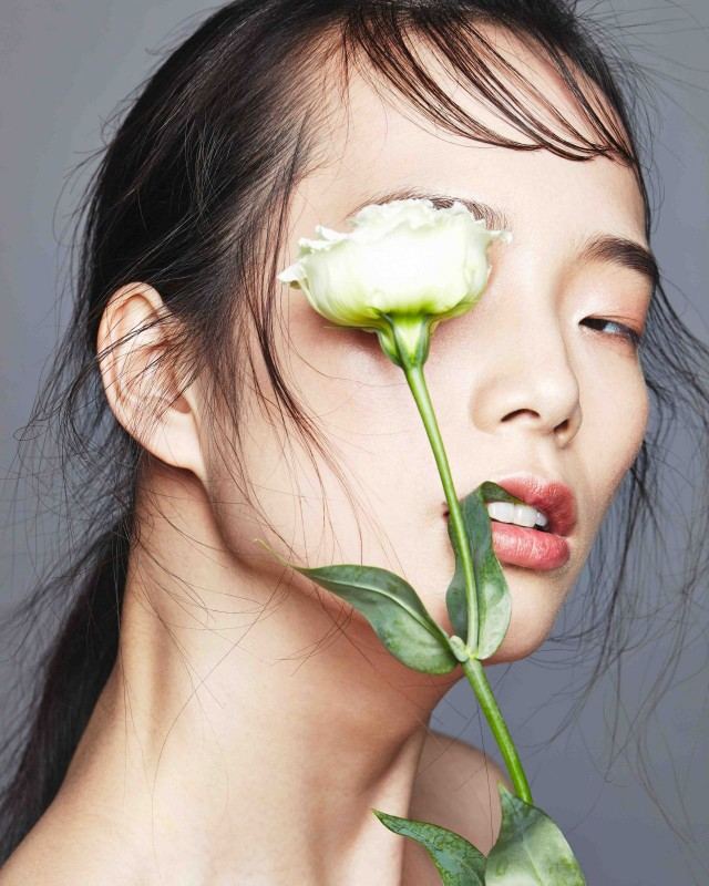 150208hanako01_sRGB-640x800