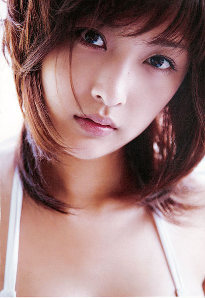 413px-ishikawa_rika_photobook_kazahana