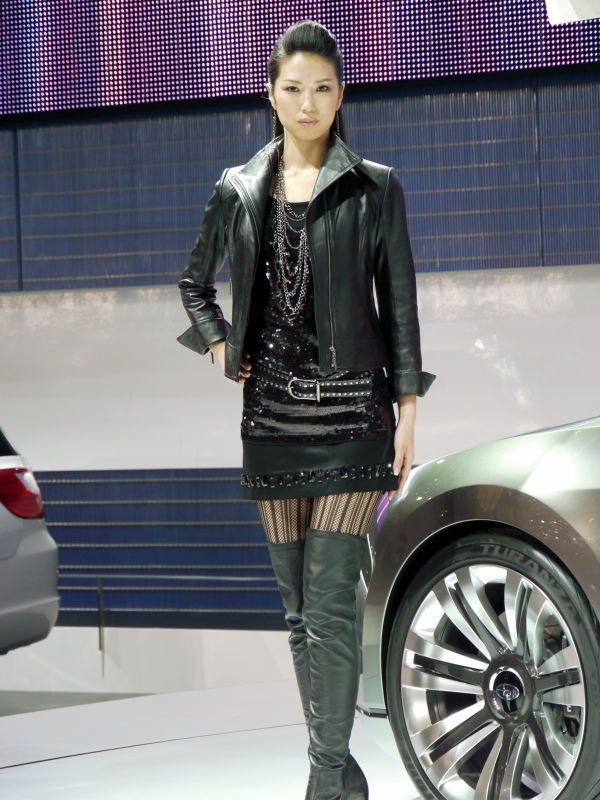 japanese_auto_girls_30