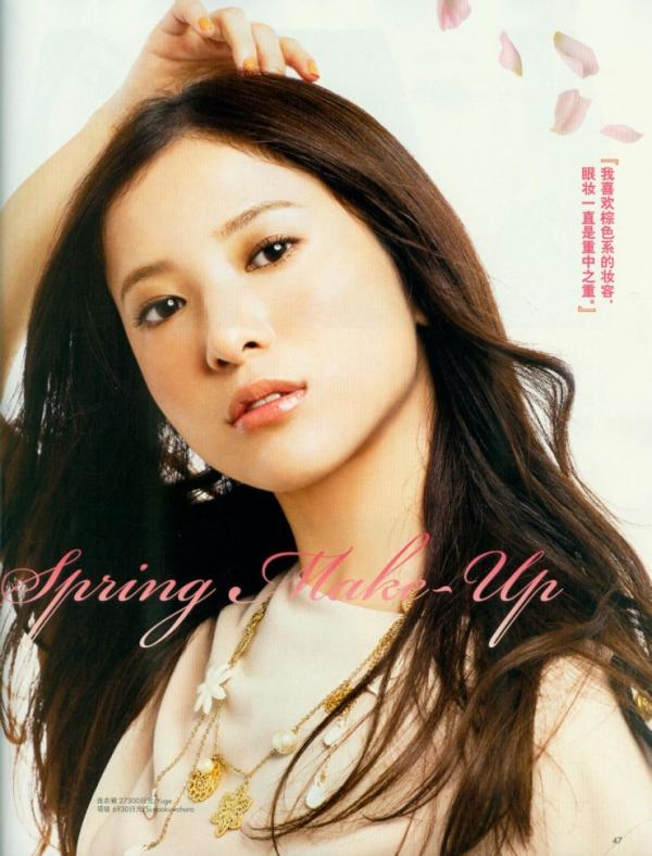 740full-yuriko-yoshitaka (4)