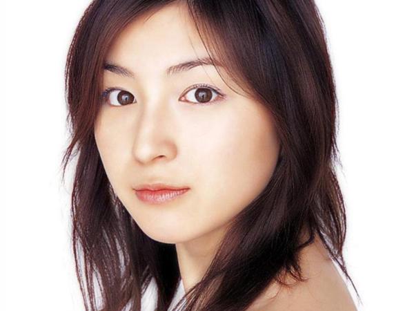 Ryoko_Hirosue_040002