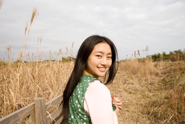 shiori-kutsuna-741889l