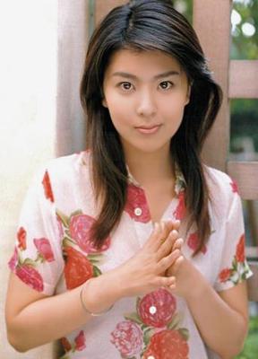 takako-matsu-300945l-poza