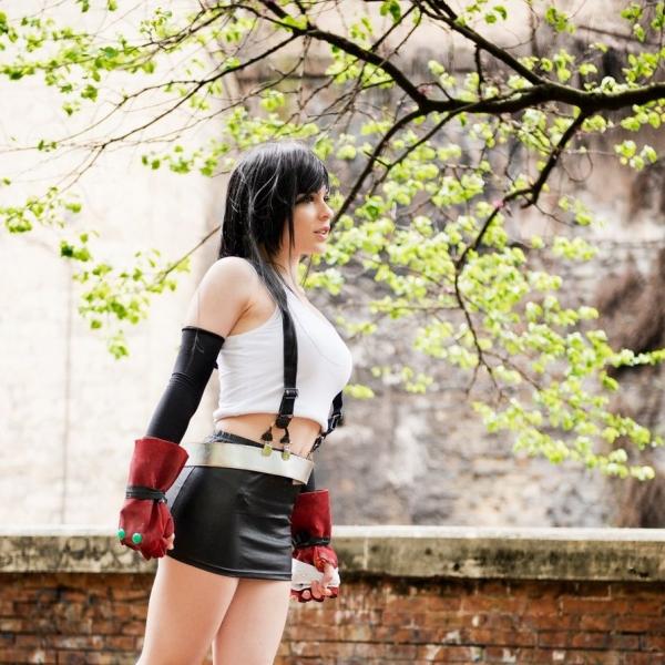 Tifa-Lockhart-Cosplay-08