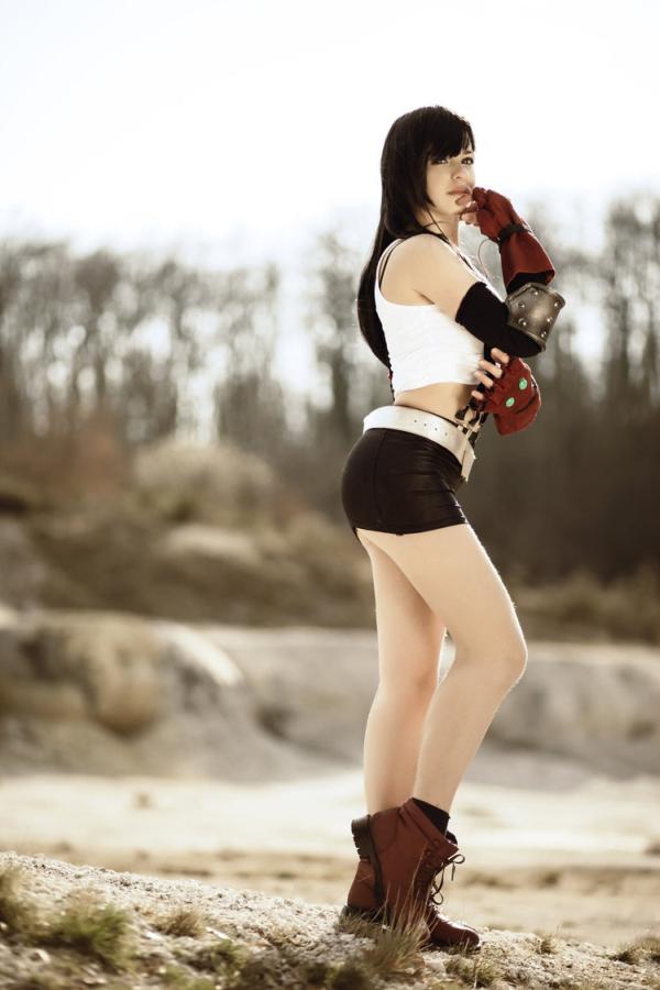 Tifa-Lockhart-Cosplay-14