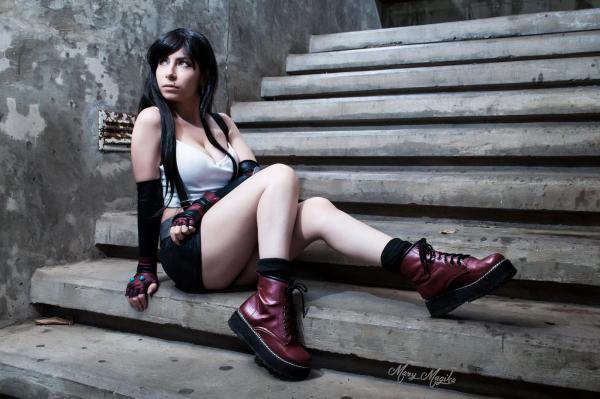 Tifa-Lockhart-Cosplay-17